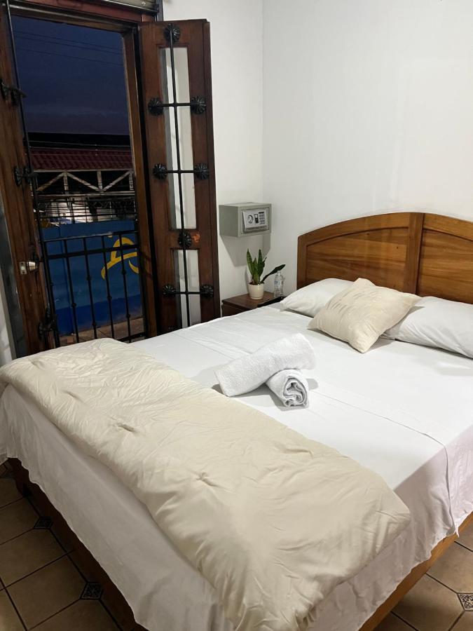 Boutique Hotel Calle 20 サンホセ エクステリア 写真